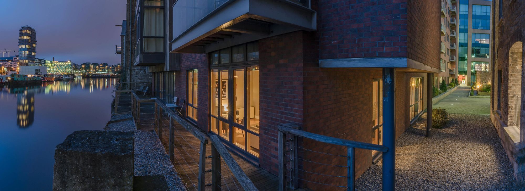 The Grand Canal Dock Apartment Dublin Bagian luar foto